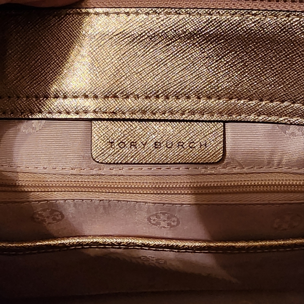 Tory Burch Shimmering Rose Gold Tote and Wallet EUC w New Crossbody Strap - Picture 11 of 16